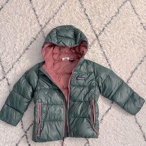 Patagonia Baby Hi-Loft Down Sweater Hoody - Green + Pink 3T